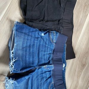 2 pair of maternity jean shorts from old navy